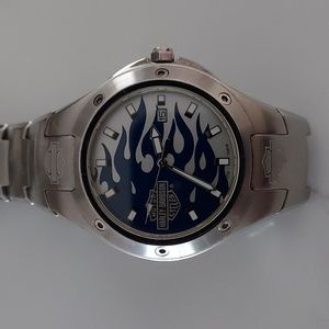 MENS HARLEY DAVIDSON FLAME BULOVA 100 METER WATER RESISTANT